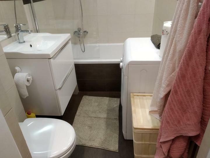 Apartament Mazowiecka 125 Красков Екстериор снимка